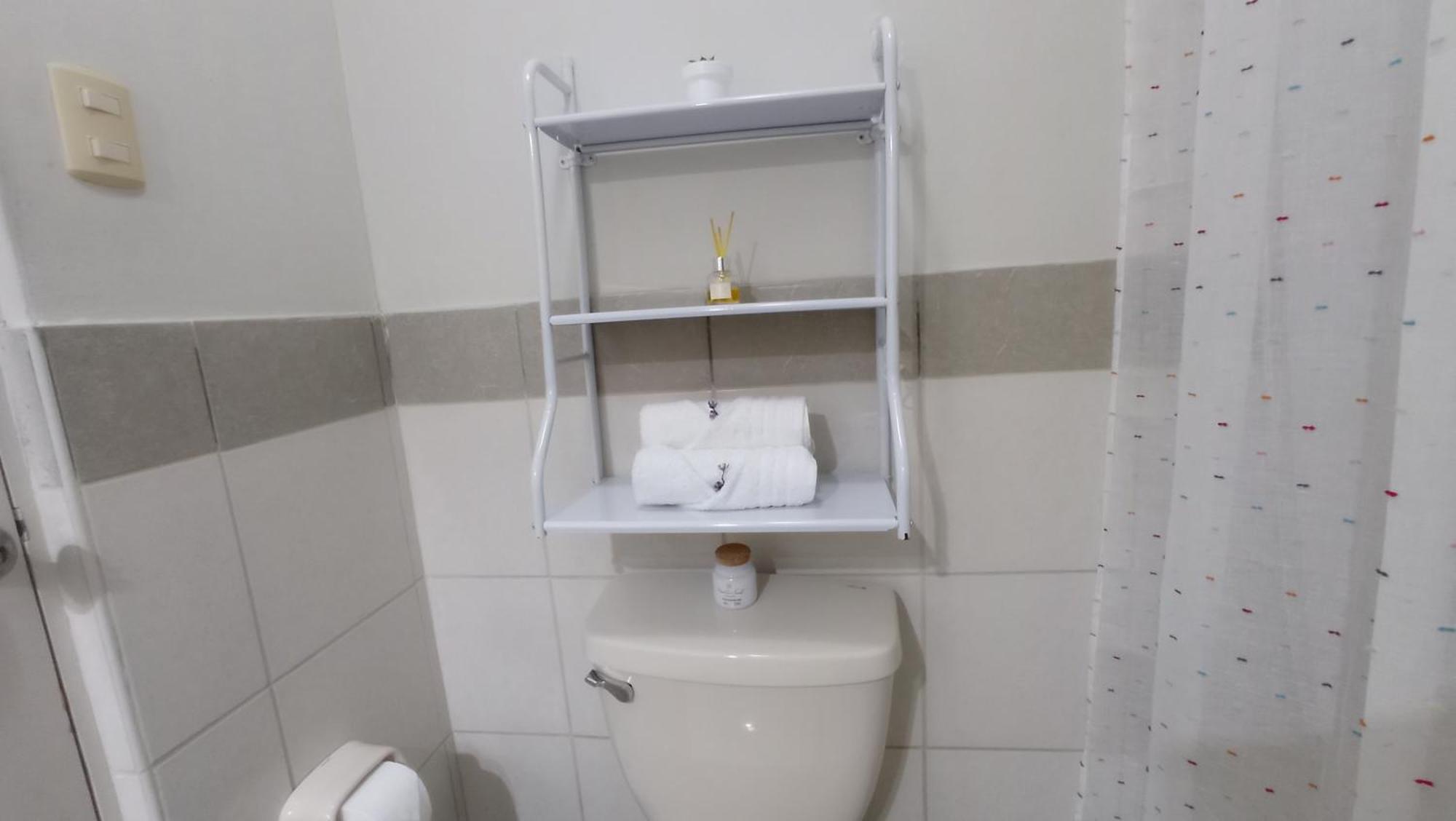 Habitacion Bano Compartido La Paz 2 Лима Екстериор снимка